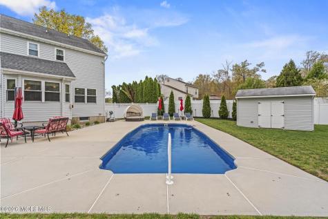 981 Feathertree Drive Toms River NJ 08753
