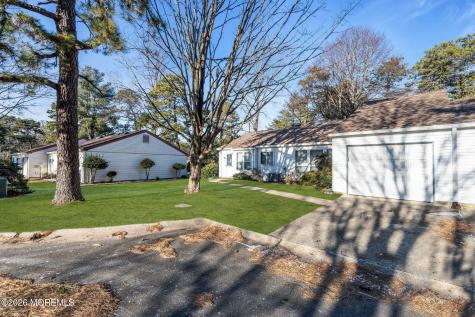 713B Wooton Court Manchester NJ 08759