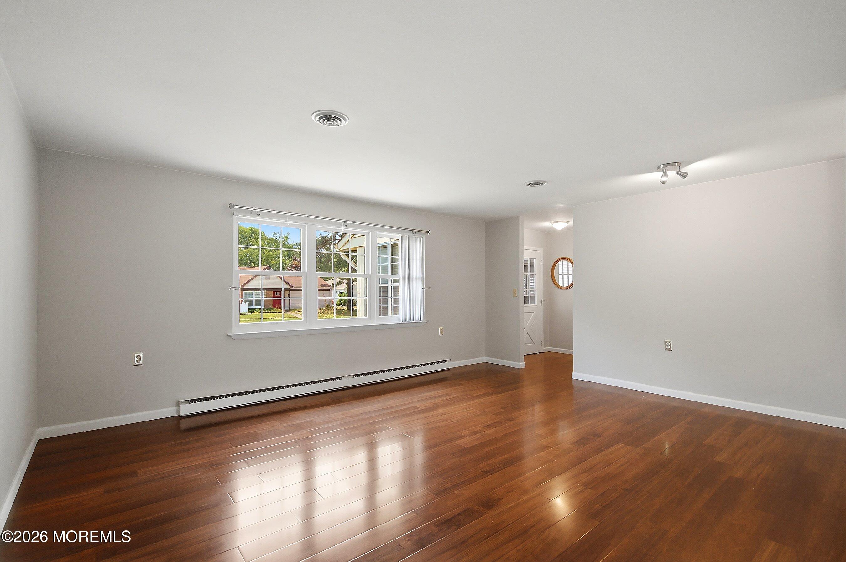 6 B Edinburgh Lane Manchester NJ 08759