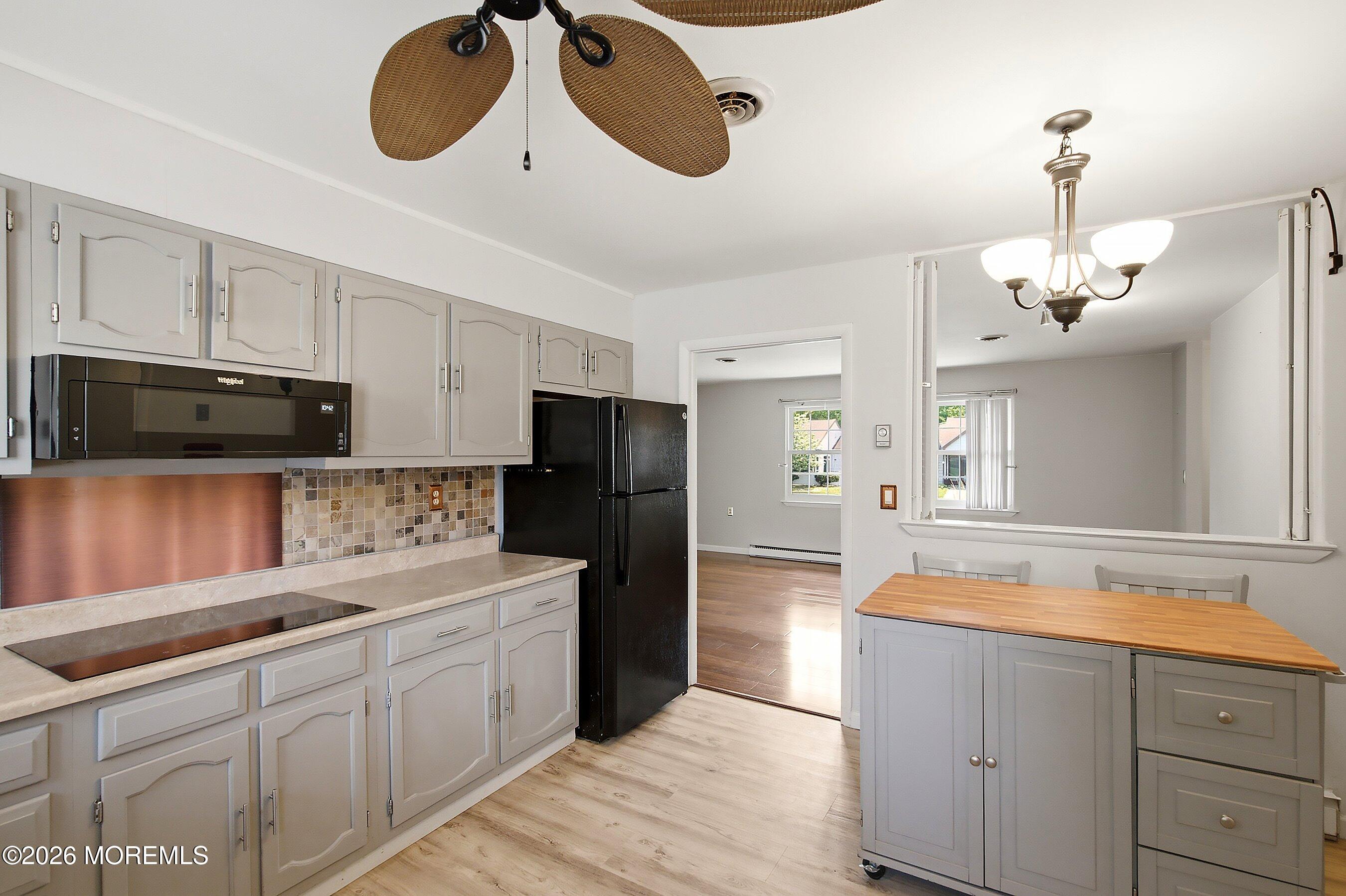 6 B Edinburgh Lane Manchester NJ 08759