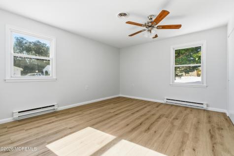 91 Westport Drive Whiting NJ 08759