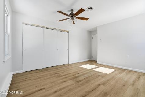 91 Westport Drive Whiting NJ 08759