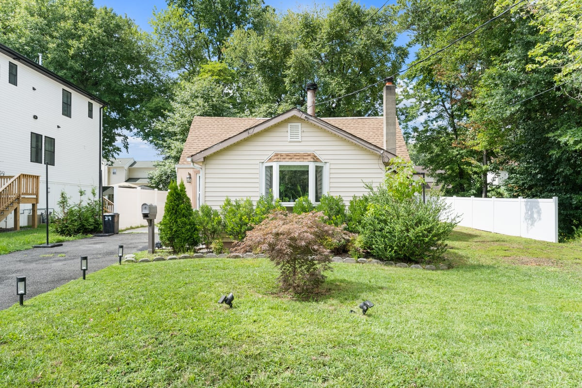 Aberdeen NJ 07721