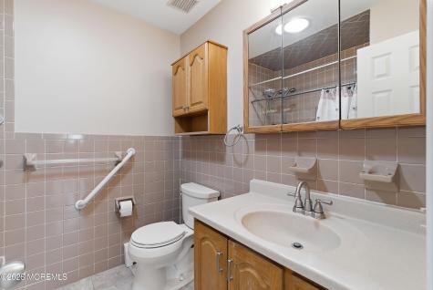 55 Woodstock Drive Toms River NJ 08757
