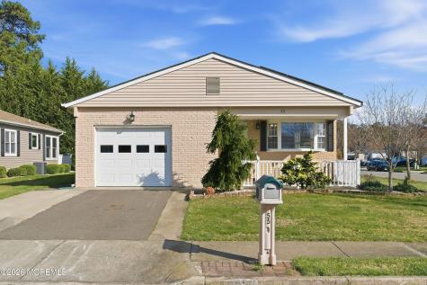 55 Woodstock Drive Toms River NJ 08757