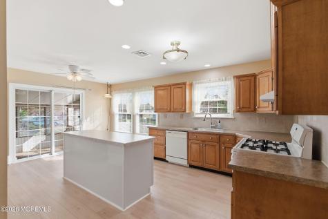 55 Woodstock Drive Toms River NJ 08757