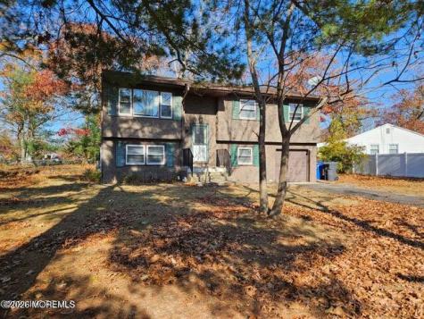 23 Almond Drive Toms River NJ 08753