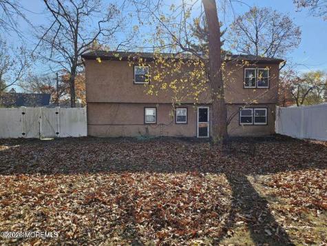 23 Almond Drive Toms River NJ 08753