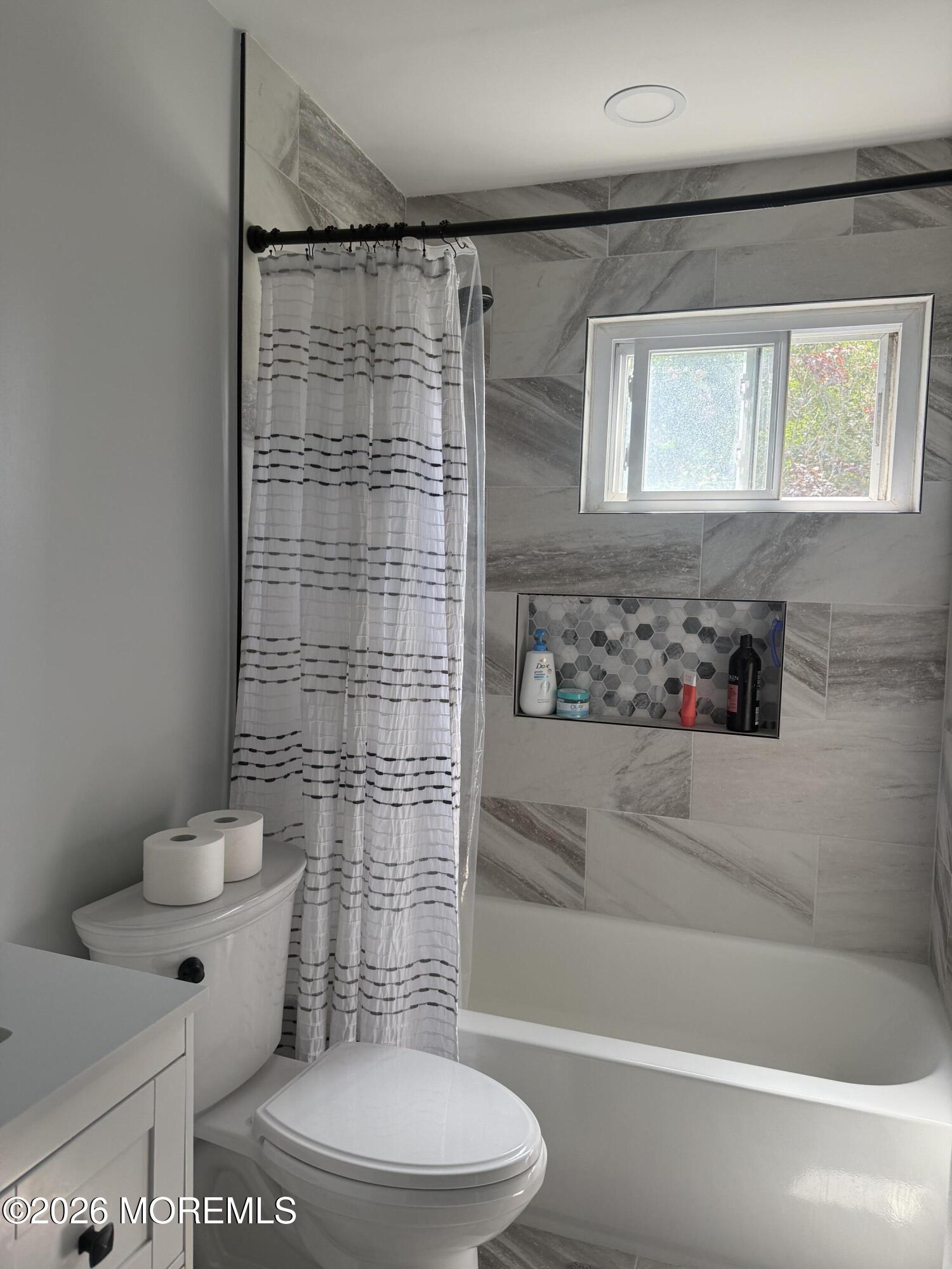 15 Barre Drive Howell NJ 07731