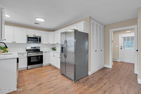 598B Lake Point Drive Lakewood NJ 08701
