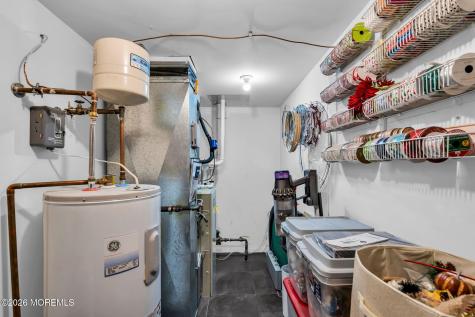 392 Begonia Court Toms River NJ 08753