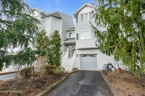 392 Begonia Court Toms River NJ 08753