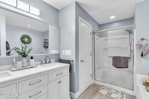 392 Begonia Court Toms River NJ 08753