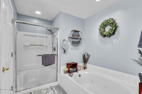 392 Begonia Court Toms River NJ 08753