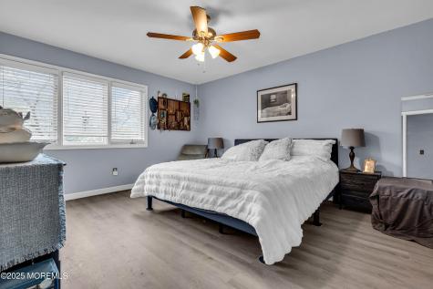 392 Begonia Court Toms River NJ 08753