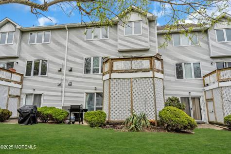 392 Begonia Court Toms River NJ 08753