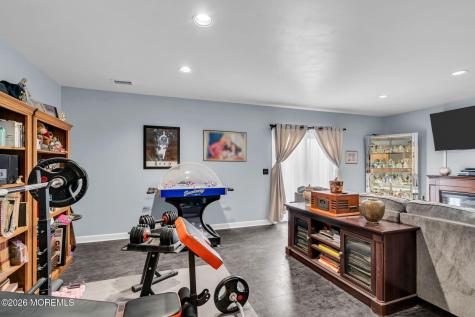 392 Begonia Court Toms River NJ 08753