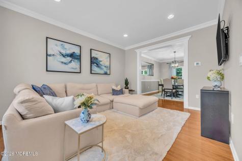 64 Monkton Road Manalapan NJ 07726