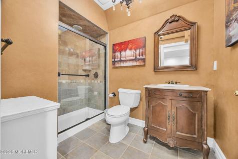 64 Monkton Road Manalapan NJ 07726
