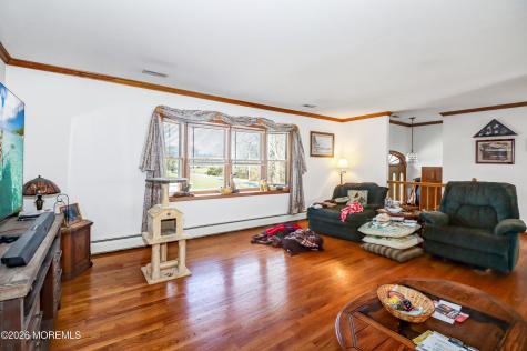 170-174 W Millstream Road Cream Ridge NJ 08514