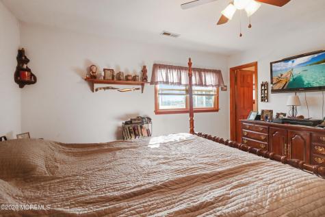 170-174 W Millstream Road Cream Ridge NJ 08514