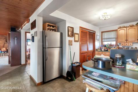 170-174 W Millstream Road Cream Ridge NJ 08514