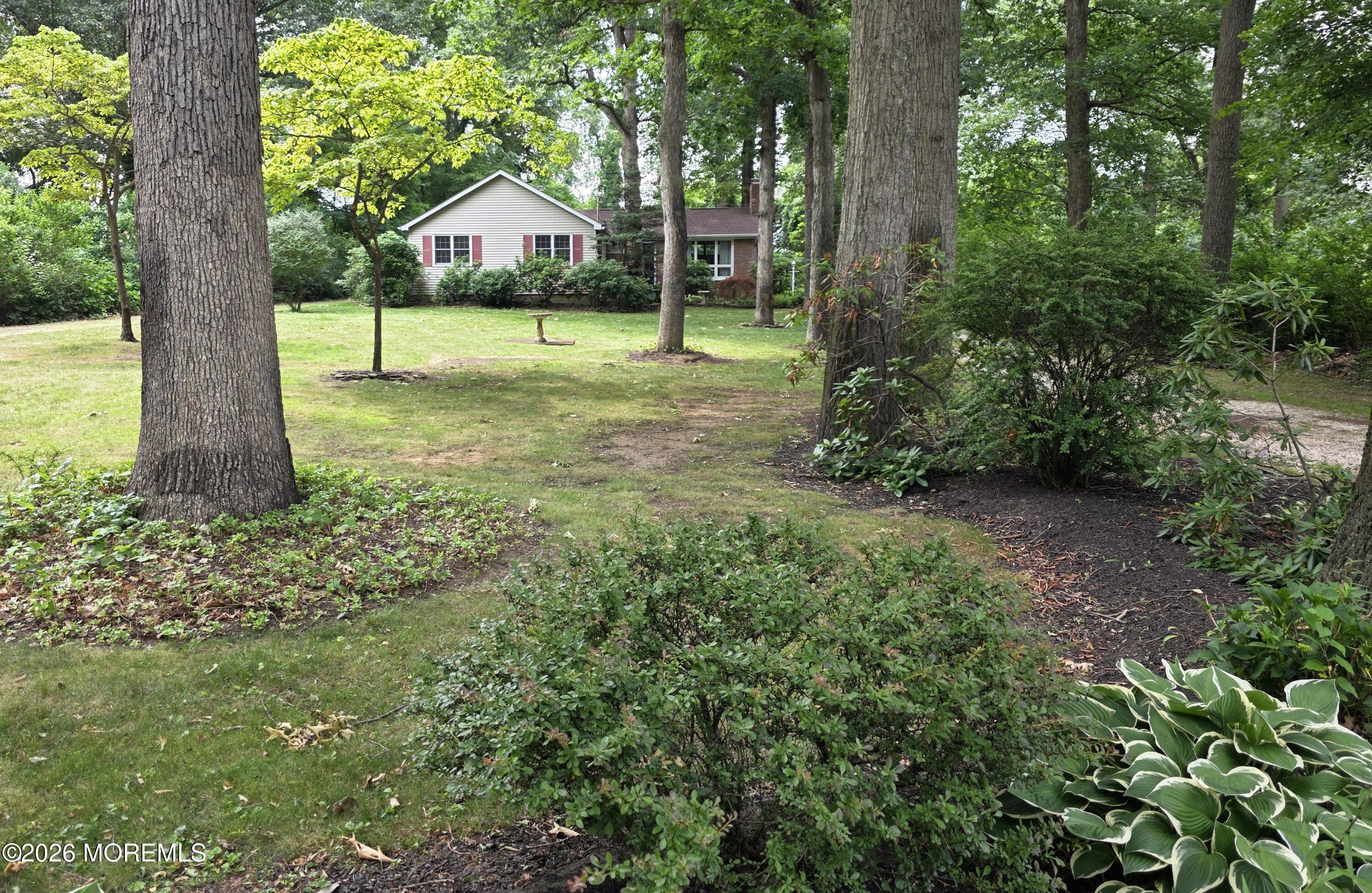 15 La Valley Drive Manalapan NJ 07726