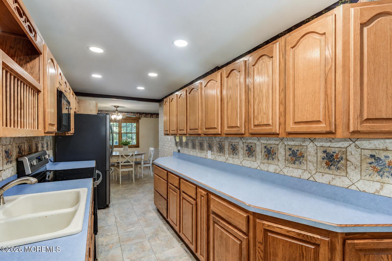 15 La Valley Drive Manalapan NJ 07726
