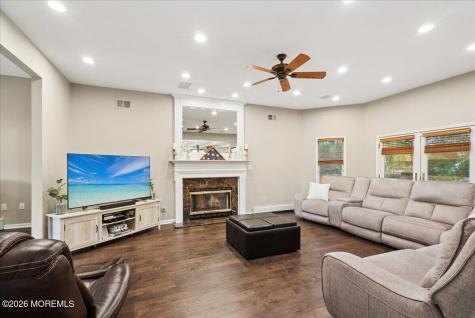 5 Martin Court Manalapan NJ 07726