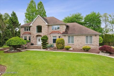 5 Martin Court Manalapan NJ 07726