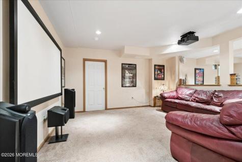 5 Martin Court Manalapan NJ 07726