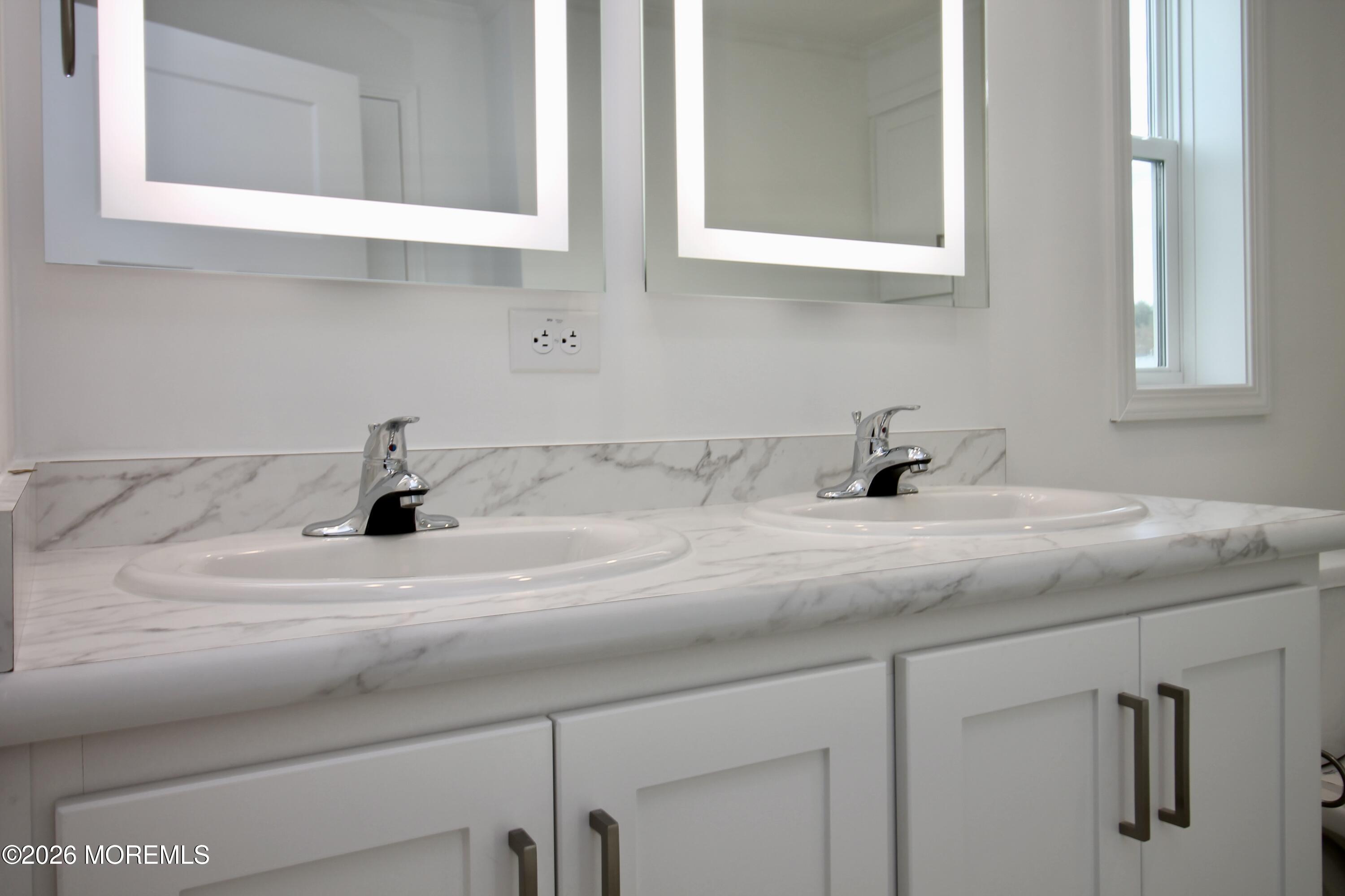 567 Sara Drive Freehold NJ 07728