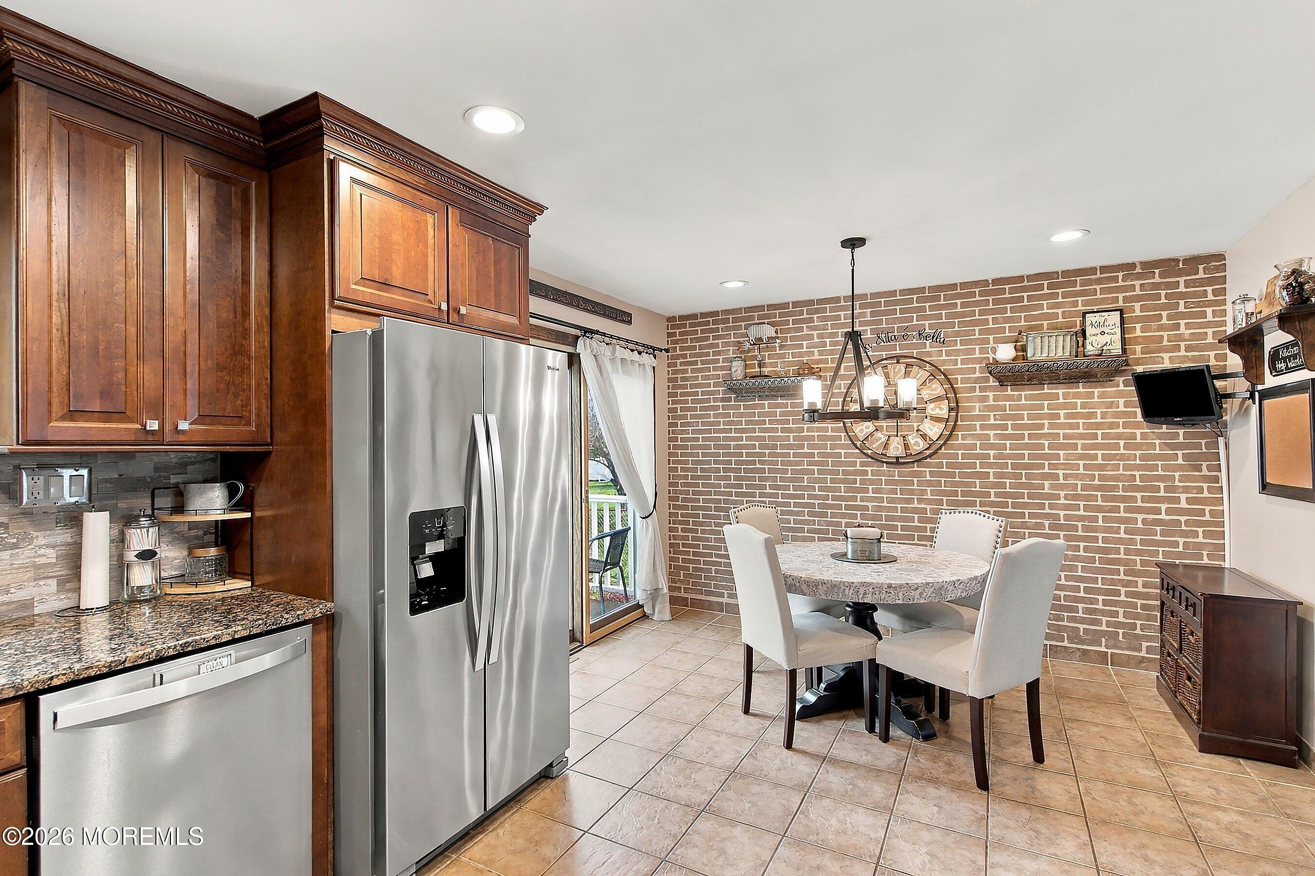 11 Stratford Drive Manalapan NJ 07726
