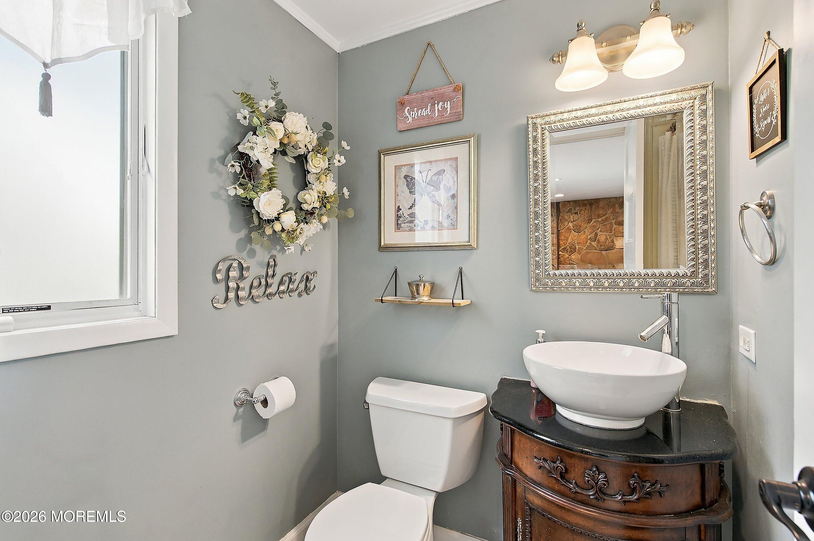 11 Stratford Drive Manalapan NJ 07726