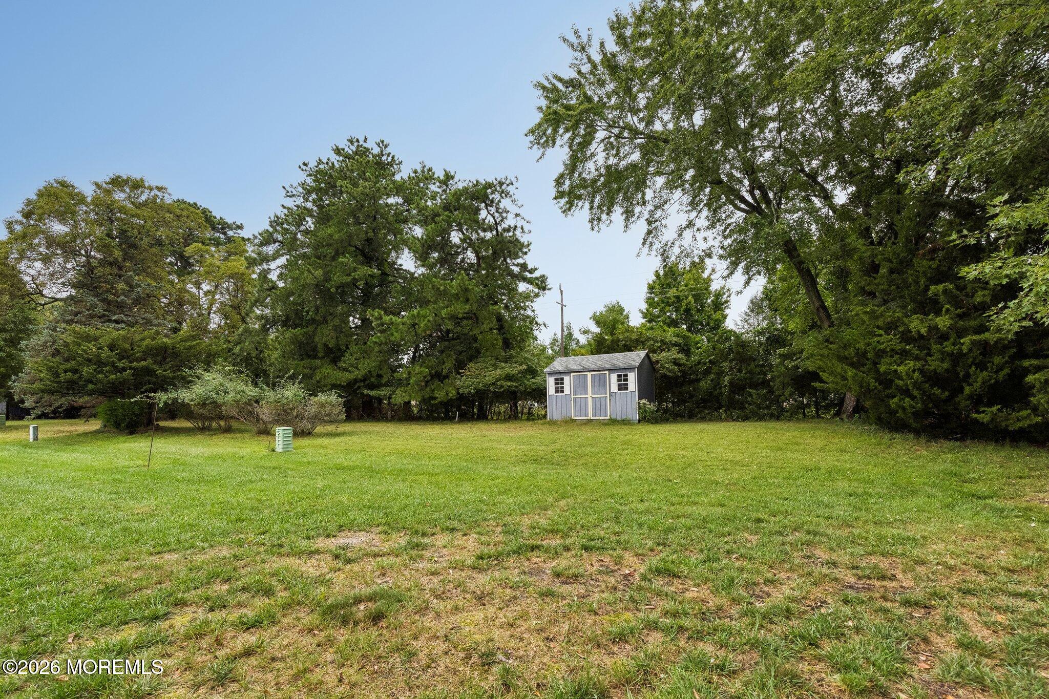 38 Biabou Drive Toms River NJ 08757