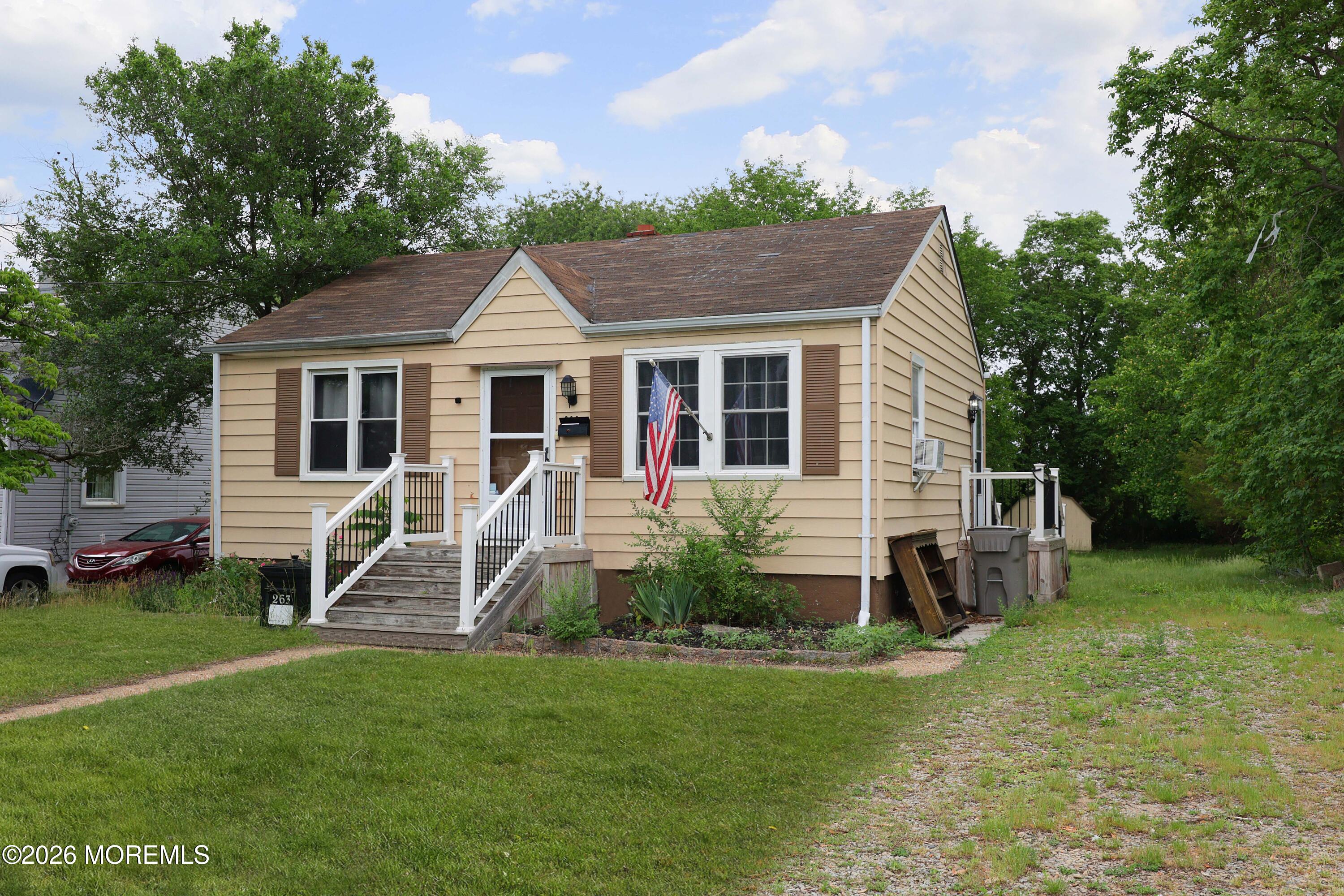 263 Elizabeth Avenue Paulsboro NJ 08066
