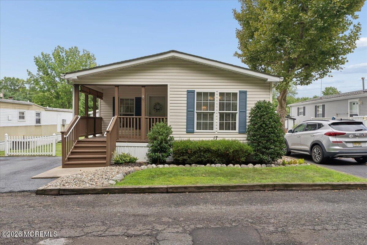 17 Village Road Morganville NJ 07751