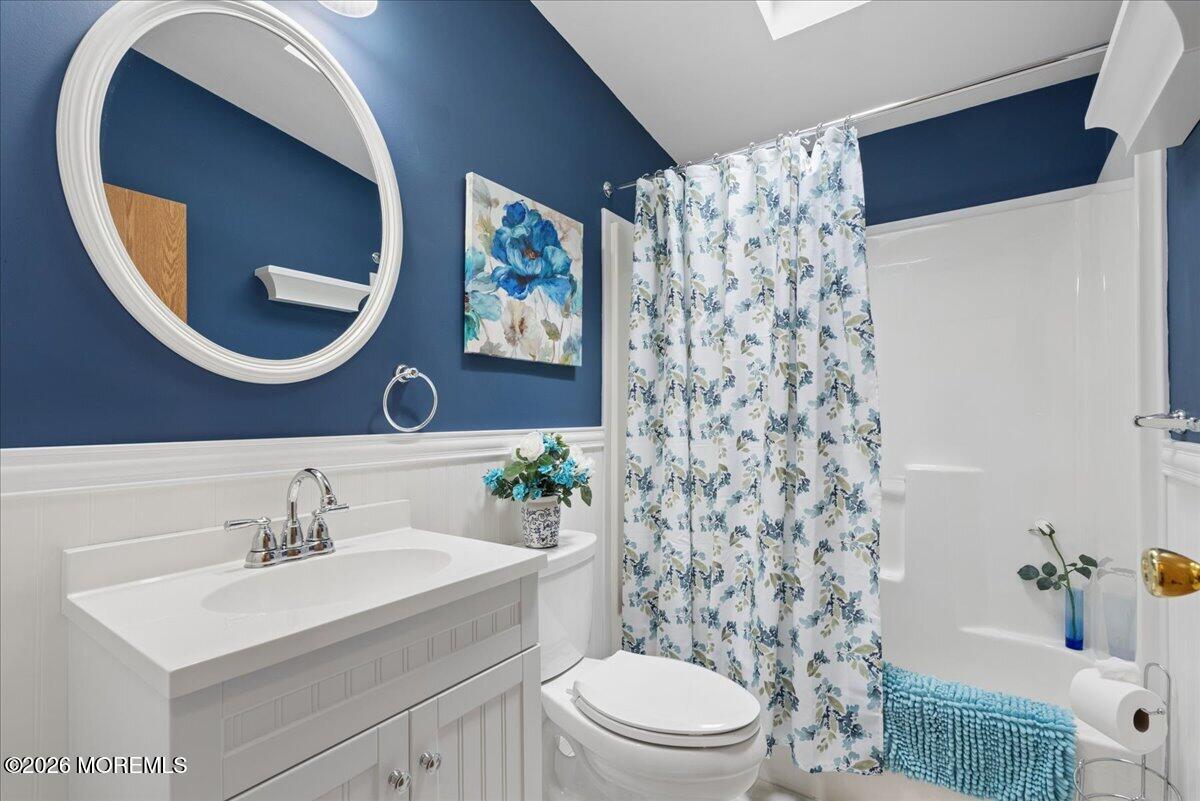 17 Village Road Morganville NJ 07751