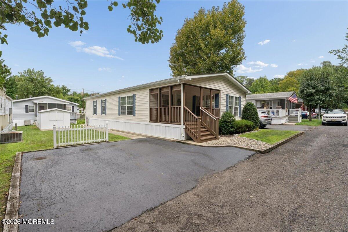 17 Village Road Morganville NJ 07751