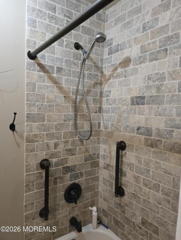 24 Newport Place Toms River NJ 08753