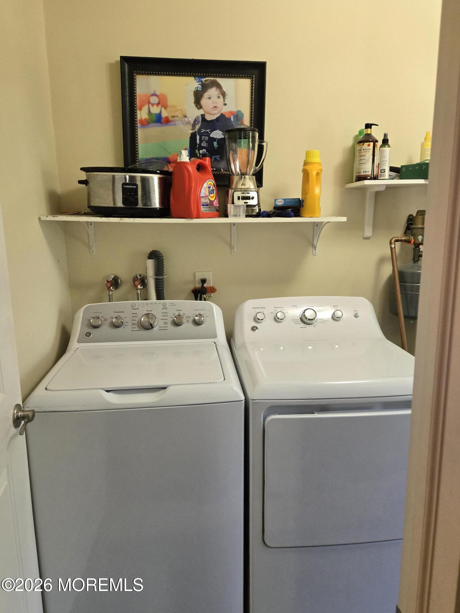 24 Newport Place Toms River NJ 08753