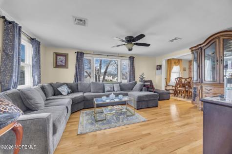 238 Mystic Lane Monroe NJ 08831