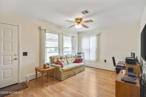 6 Villa Bella Court Toms River NJ 08757