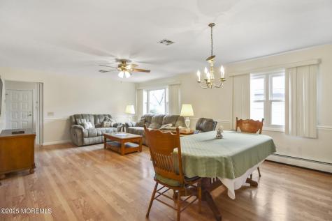 6 Villa Bella Court Toms River NJ 08757