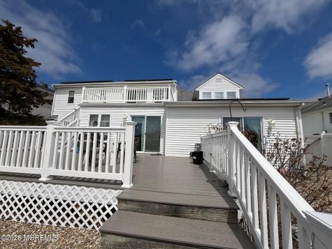 174 Bernard Drive Manahawkin NJ 08050