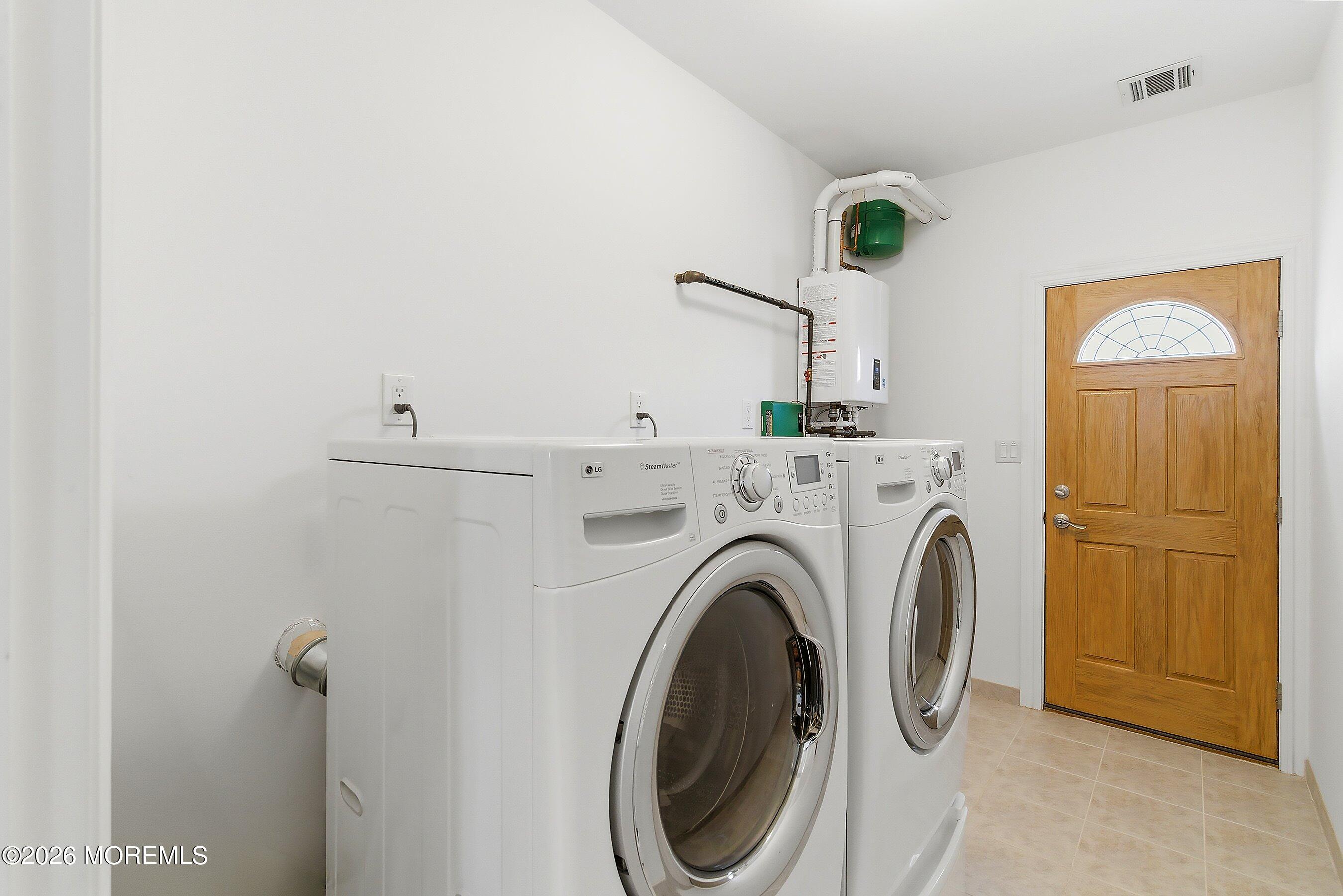 17 Lagoon Drive W Toms River NJ 08753