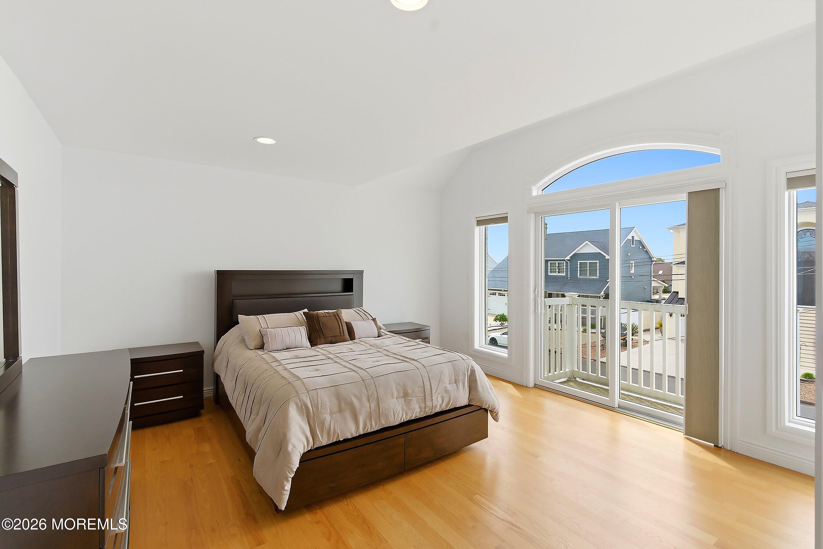 17 Lagoon Drive W Toms River NJ 08753