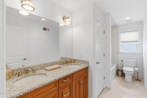17 Lagoon Drive W Toms River NJ 08753