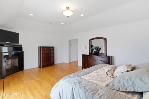 17 Lagoon Drive W Toms River NJ 08753