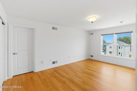 17 Lagoon Drive W Toms River NJ 08753